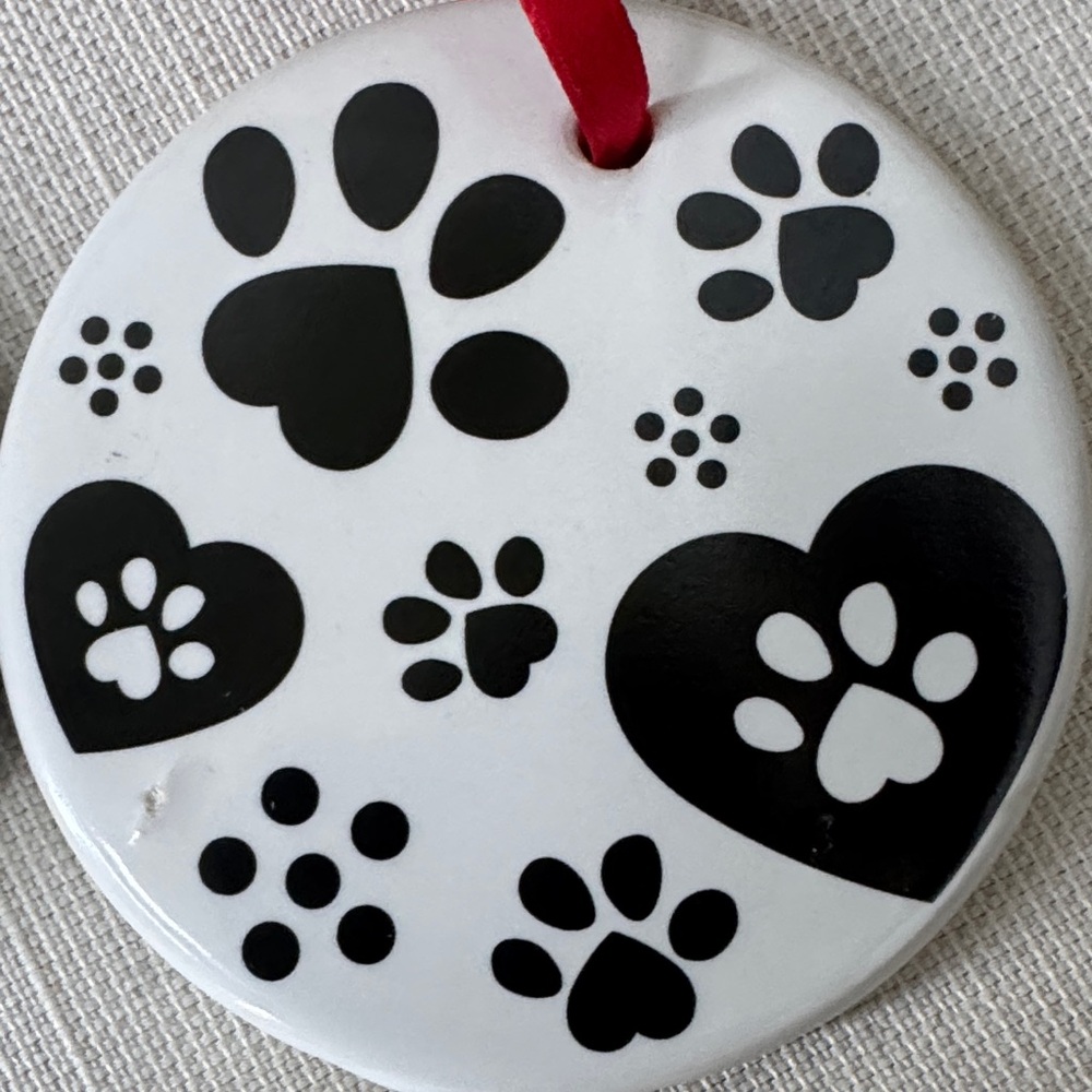 Temp-tations Paw Print Heart Ornaments – Set of 4 - Picture 5 of 5